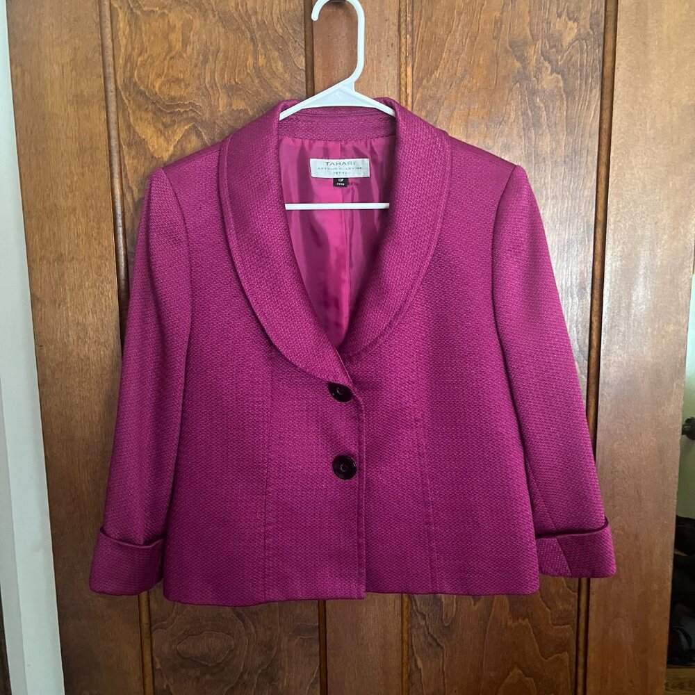 Tahari 3/4 sleeve length Blazer